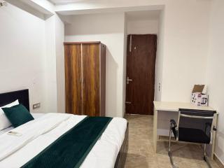 Henx Inn - Gurgaon - 9