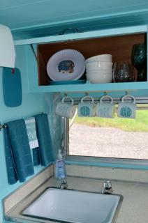 Vintage Camper Rental Perfect for Glamping in Montana - Thompson Falls - 4