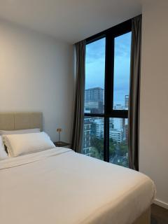 Urban Luxe Escape - Pool, Gym & Sauna - City Views - Adelaide - 2