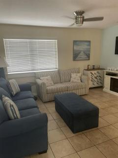 Cute Cottage with Lake Access in Salt Springs, Florida - Georgetown - 3