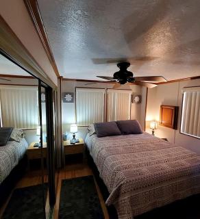 Lofted Rental Ideal for Families with Fire Pit in Florida - - 5
