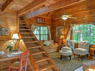 Romantic Woodland Log Cabin with a Wood-Burning Stove in Ellijay, Georgia - Dyke - 6