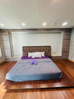 4 Storey Semi-D In Johor Bahru - Johor Bahru - 1
