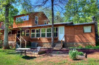 Secluded Pet Friendly Wooden Cabin with Sauna, Hot-tub and Pool Table in Cleveland, Georgia - Cleveland - 9