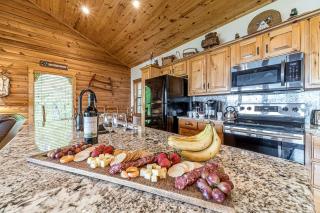 Lovely Wooden Cabin with Hot-tub and Barbecue in Cleveland, Georgia - Cleveland - 6
