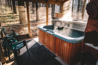 Romantic Cabin with Hot Tub Nestled in a Pine Forest of Hocking Hills, Ohio - Laurelville - 3