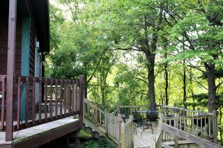 Lakefront Vacation Rental with a Deck and Hot Tub near Wisconsin Dells - Tomah - 4