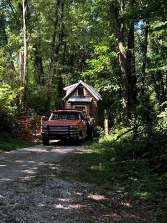 Gorgeous Tennessee Tiny House Perfect for a Glamping Getaway in Grandview - Spring City - 3