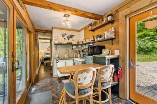 Unique Dover Accommodation with a Hot Tub Perfect for Glamping in Ohio - - 7