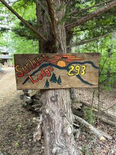 Redesign Wooden Cabin with Jacuzzi and Front Porch in North Carolina - Rutherfordton - 9