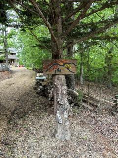 Redesign Wooden Cabin with Jacuzzi and Front Porch in North Carolina - Rutherfordton - 8