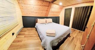 Gorgeous Cabin with Fireplace and Stunning Forest Sights in Prescott, Arizona - Walker - 3