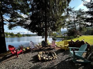 Cozy Lakefront Cabin Perfect for a Family Getaway in Wells, NY - Wells - 6