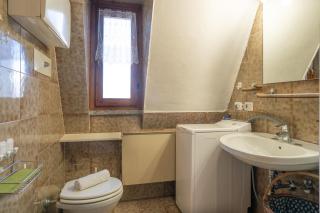 Maggio - appartamento con piscina - Cremeno - 2