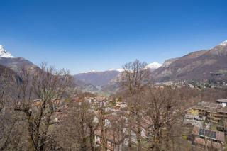Maggio - appartamento con piscina - Cremeno - 9