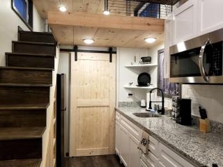 Charming Tiny House Retreat in Danville, Georgia - - 7