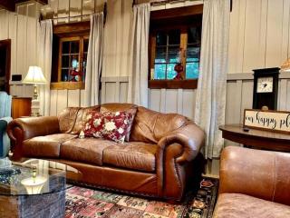 Newly Restored Cabin in Dahlonega, Georgia, Surrounded by Wineries and Cozy Nature - Suches - 4