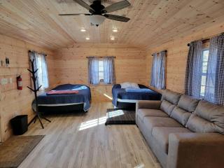 Private Pet-Friendly Cabins with Fire Pit for Nature Escapes in Clear Spring, Maryland, for Memorable Family Glamping Trips - Clear Spring - 8