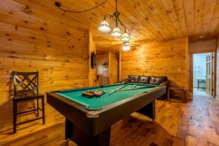 Incredible Cabin with Pool Table and Hot-Tub in Cleveland, Georgia - Cleveland - 9