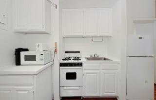 2 Bed Sunny Apartment Midtown Furnished Wifi - 5