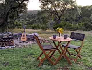 Tiny House with Amazing Views and Private Hiking Trails in Hill Country, Texas - Pipe Creek - 8