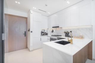 Modern 1BHK Binghatti Amber Managed by Czechin - 3