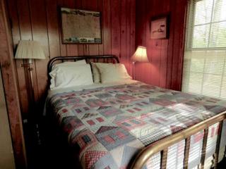 Remote Retreat Set in the Ozark Hills in Dixon, Missouri - Dixon - 4