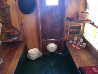 Covered Wagon Rentals for Couples at Bed and Breakfast Ranch near Lake Powell - Marble Canyon - 2