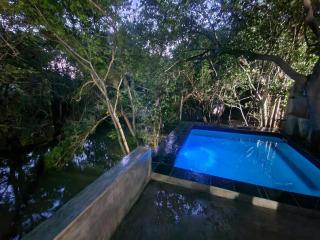Lazy River Retreat - 9