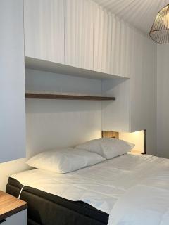 HUSWELL - renovated beachfront apartment - 6