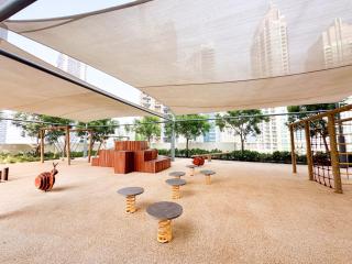 Majestic Burj Khalifa View 2BR Premium Apartment By SBH - 7