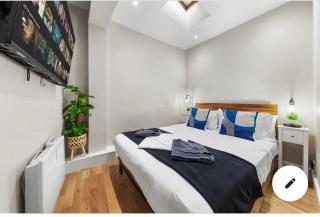 London Elite Flat with parking - Londra - 7