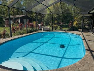 Charming Pool House close to the Gulf of America - 3
