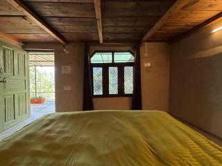 #middleofnowehere by Mon Stays - Dhanaulti - 5