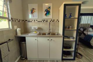 Naomi's Sky Loft Little Falls - Roodepoort - 2