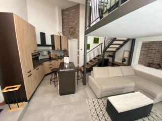 Navigli Loft by Holiday World - Milan - 0