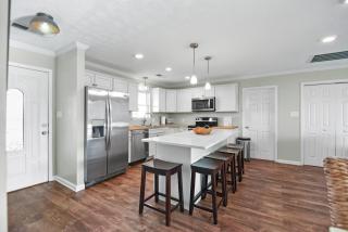 Sweet Escapes - Anchored Down - 6