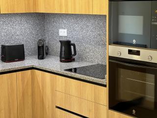 Modern Retreat 700m from the Beach - Salgados - Guia - 2