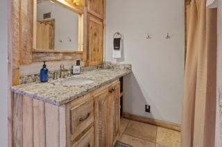 Dandelion Delight - Blue Ridge GA - Game Room, Fire Pit, Outdoor Fireplace, Near Downtown - Blue Ridge, GA - Blue Ridge - 2