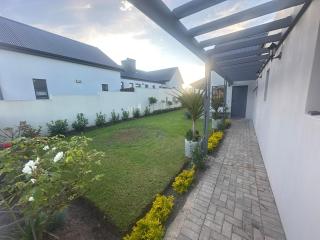 Home away from home - George - 2