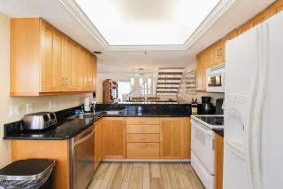 Spacious 3BR Siesta Key condo with private beach access - 8