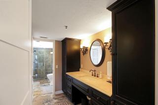 Stunning lakefront condo on Siesta Key with private beach access - 1