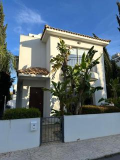 LC Palm Villa - 2
