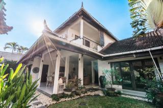 Sari Temuku Villa - Seminyak - 6