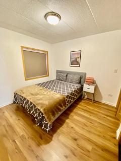 Spacious 3BD Apartment in a Prime Chicago Location - Chicago - 6