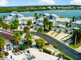 Relaxing Siesta Key condo - Pickleball, 2 heated pools, beach access - Siesta Key - 7