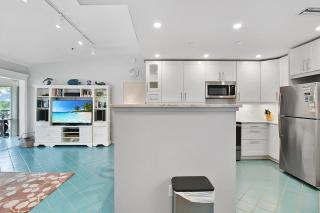Bay view Siesta Key condo - two pools - tennis and pickleball - beach access - GBB 1343 - 9