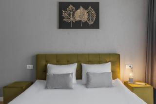 The Golden Leaf - Oradea - 9