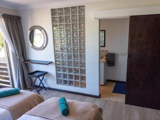 Surfers Haven - Jeffreys Bay - 1