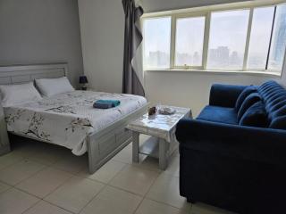 Beachfront Room with Sea View - Ajman - 1